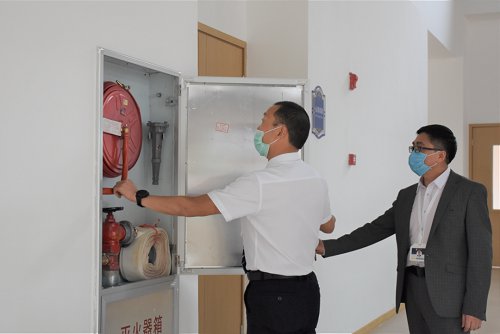 乐至博骏公学开展开学前功能室安全检查