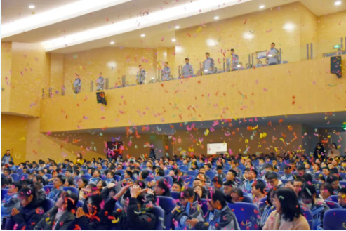 乘风破浪，逐梦未来——乐至博骏学校中学部开学典礼