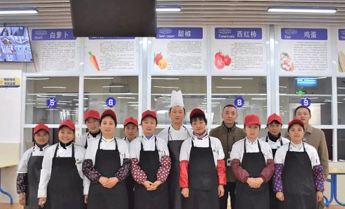 【人物篇】博骏最可爱的人——食堂工人